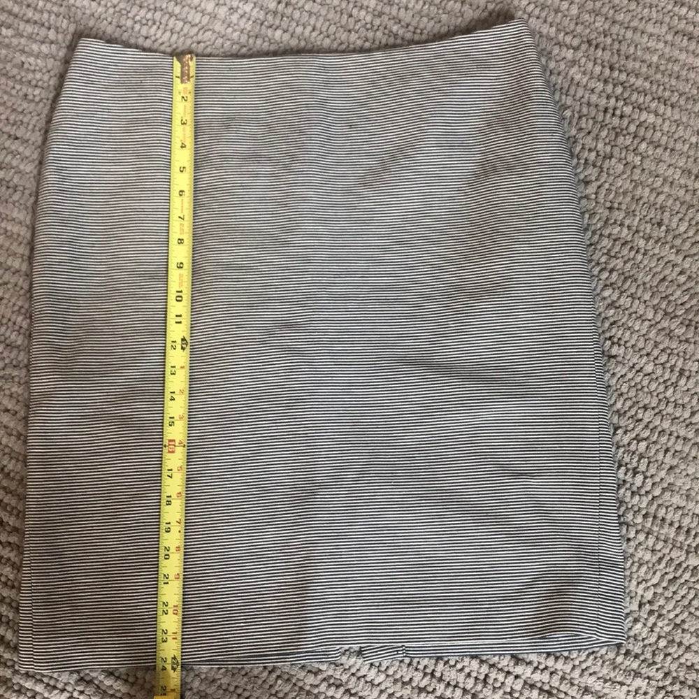 Talbots work skirt - Picture 5 of 6